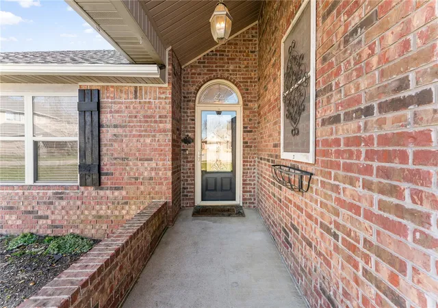 Homes for sale in Siloam Springs, AR | 506 Maci Ct, Siloam Springs, AR 72761 | MLS# 1340860
