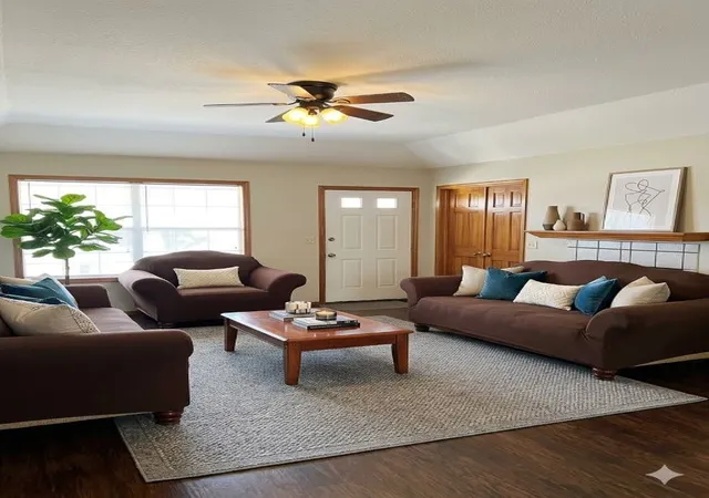2nd image of 2 Ryde Ln, Bella Vista, AR 72715 | MLS# 1341261
