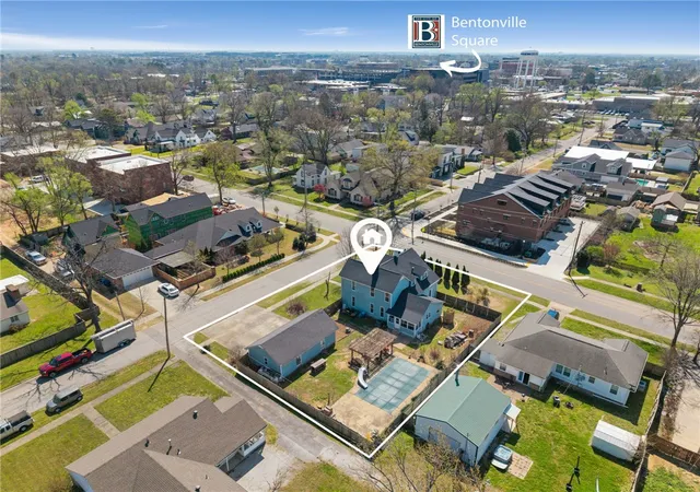 Photo 3 of Single family home for sale at 501 Nw C St, Bentonville, AR 72712 | MLS# 1341266 | Listing updated on 2026-04-01