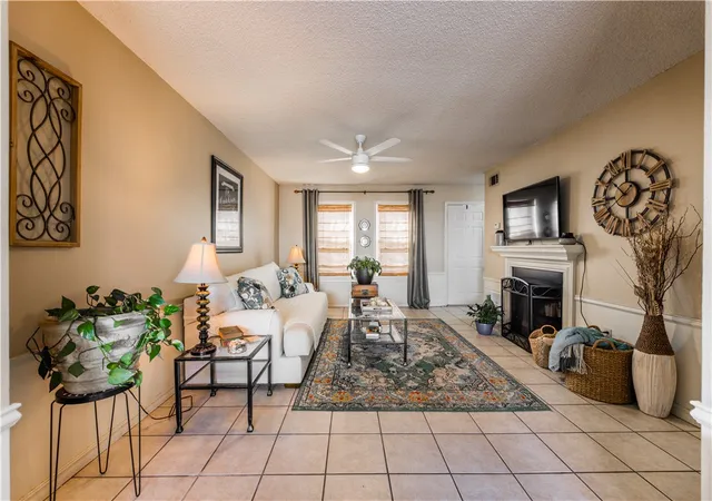 4th image of 1360 E Masonic Dr, Fayetteville, AR 72703 | MLS# 1340979