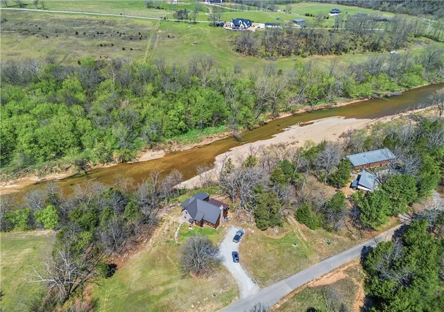 Homes for sale in Berryville, AR | 261 Bella Vista Rd Bella Vista Rd, Berryville, AR 72616 | MLS# 1341360