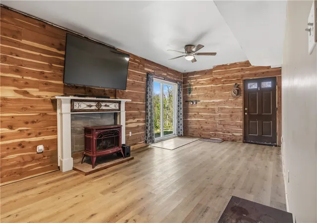 Homes for sale in Berryville, AR | 261 Bella Vista Rd Bella Vista Rd, Berryville, AR 72616 | MLS# 1341360