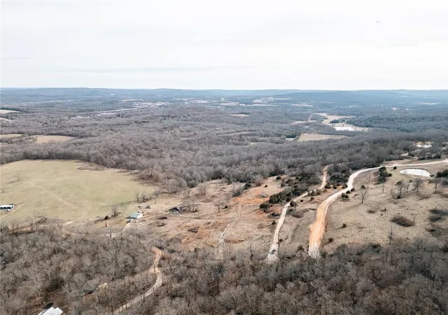 5th image of 3877 W Kessler Mountain Rd, Fayetteville, AR 72701 | MLS# 1340053