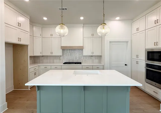 Photo 3 of Sale Pending at 3105 S 14th Place, Rogers, AR 72758 | MLS# 1341510 | Listing updated on 2026-07-25