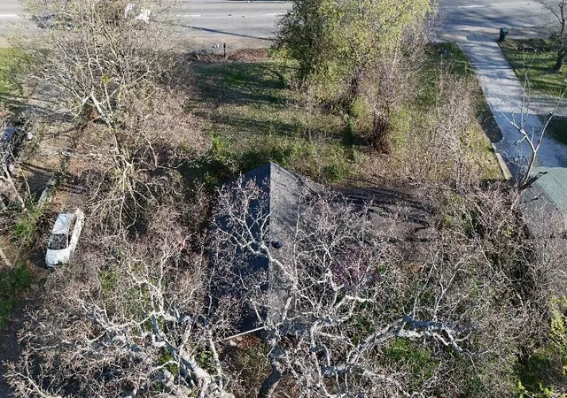 16th image of 1845 W Wedington Dr, Fayetteville, AR 72701 | MLS# 1340237