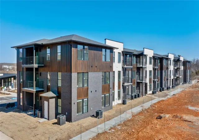 5th image of 3340 Mp Pkwy #106, Bentonville, AR 72712 | MLS# 1341600