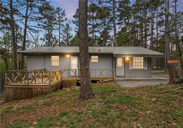 Homes for sale in Eureka Springs, AR | 10 Forest Ln, Eureka Springs, AR 72632 | MLS# 1341495