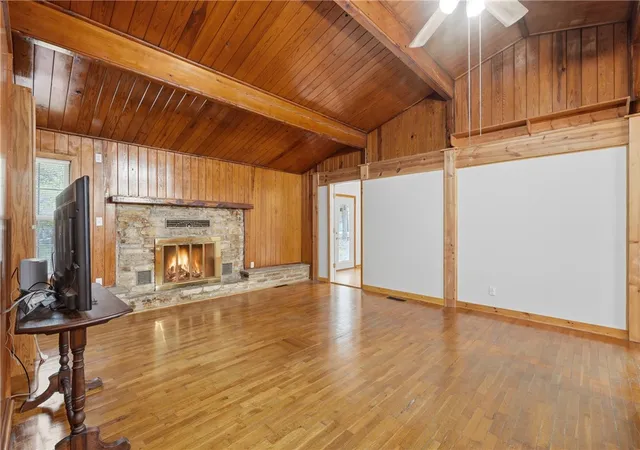 Homes for sale in Eureka Springs, AR | 10 Forest Ln, Eureka Springs, AR 72632 | MLS# 1341495
