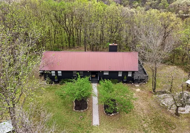 Homes for sale in Berryville, AR | 1830 County Road 246, Berryville, AR 72616 | MLS# 1341556