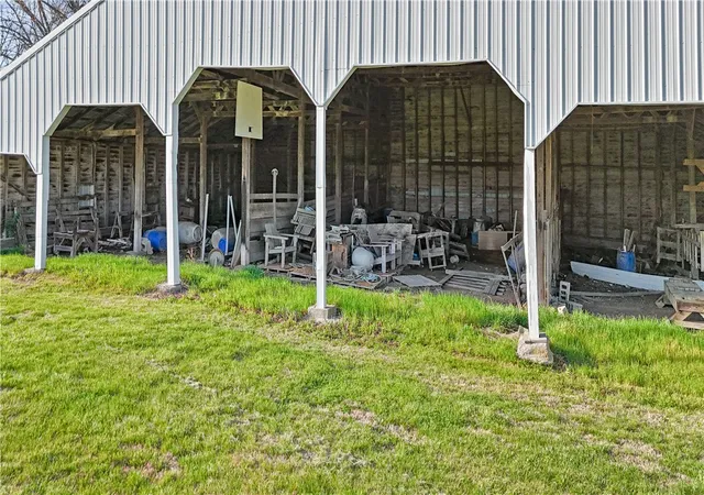 Homes for sale in Cassville, MO | 22057 State Hwy 37, Cassville, MO 65625 | MLS# 1341526