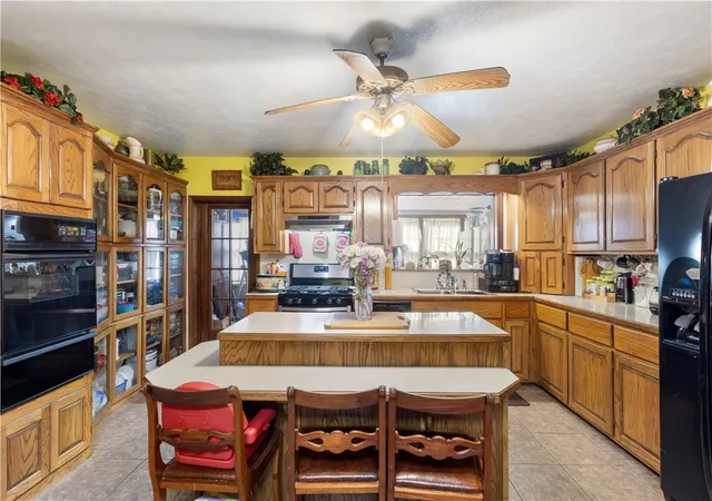 Homes for sale in Cassville, MO | 22057 State Hwy 37, Cassville, MO 65625 | MLS# 1341526