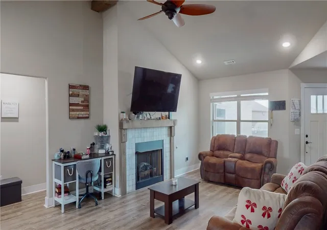 Photo 4 of Single family home for sale at 300 Citation St, Bentonville, AR 72713 | MLS# 1341795 | Listing updated on 2026-04-06