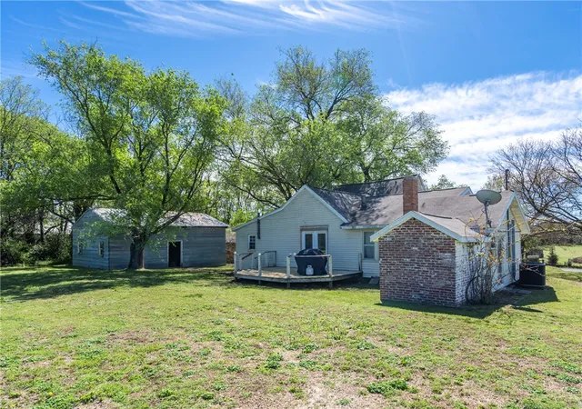 4th image of 22496 Hwy 62, Summers, AR 72769 | MLS# 1341754