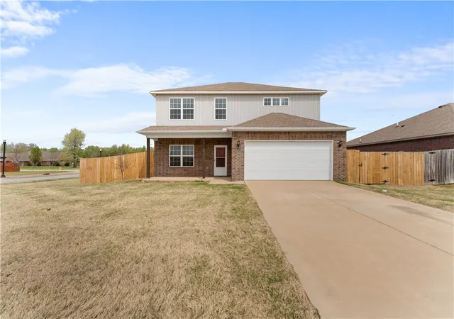 Homes for sale in Bentonville, AR | 4212 Sw Comstock Ave, Bentonville, AR 72713 | MLS# 1341845