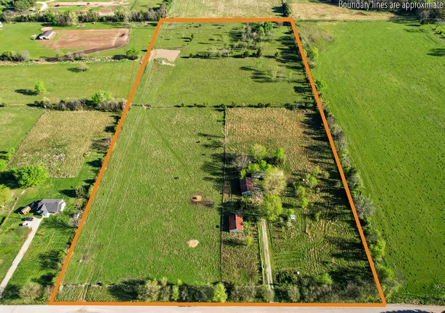 1st image of 22338 Floyd Moore Rd, Gentry, AR 72734 | MLS# 1342045