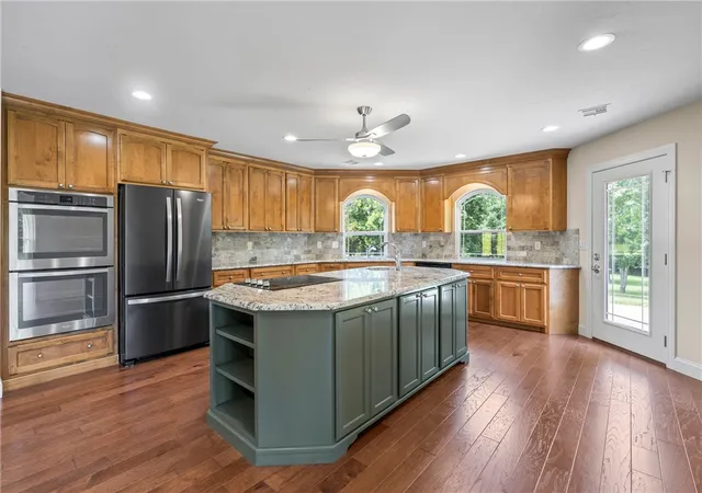 3rd image of 23001 Honey Creek Rd, Sulphur Springs, AR 72768 | MLS# 1341862