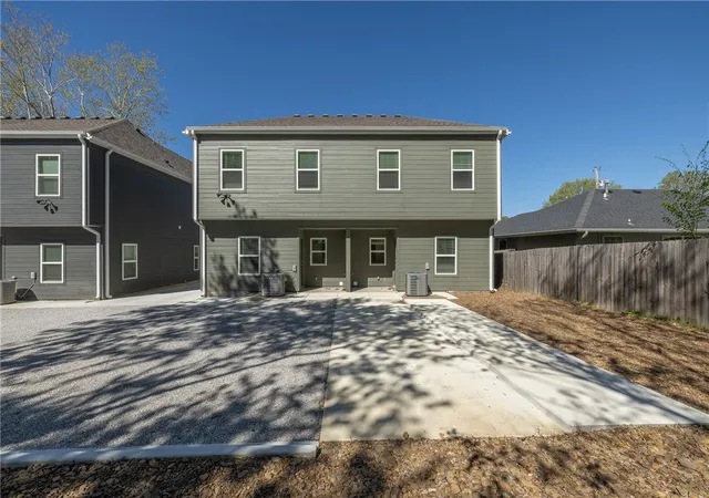 26th image of 820 S Dockery Ln #1 & 2, Fayetteville, AR 72701 | MLS# 1342050