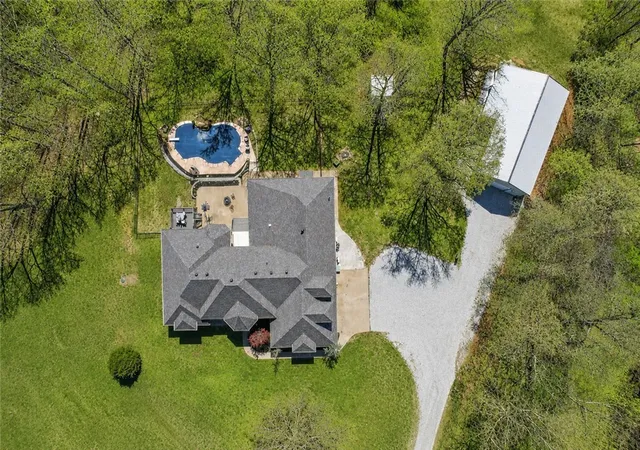 Homes for sale in Gravette, AR | 12912 Moore Ln, Gravette, AR 72736 | MLS# 1342186