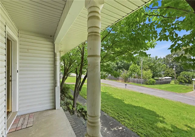 5th image of 801 W 17Th Ter, Russellville, AR 72801 | MLS# 1341801