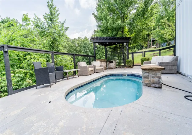 3rd image of 17270 E Hwy 12, Rogers, AR 72756 | MLS# 1342409