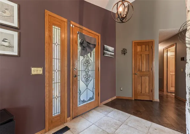 4th image of 70 Overton Dr, Bella Vista, AR 72714 | MLS# 1342323