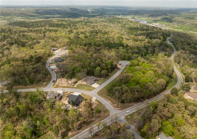 2nd image of 2 Glen Elgin Ct, Bella Vista, AR 72715 | MLS# 1342384