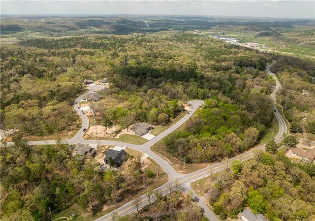 3rd image of 2 Glen Elgin Ct, Bella Vista, AR 72715 | MLS# 1342384