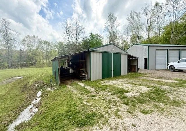 5th image of 14731 Bush Rd, Lincoln, AR 72744 | MLS# 1342506