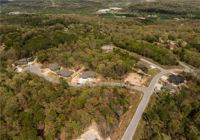 5th image of 9 Glen Elgin Ct, Bella Vista, AR 72715 | MLS# 1342381