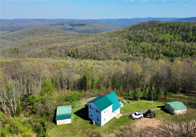 2nd image of 2736 Madison 5555, Huntsville, AR 72740 | MLS# 1342406