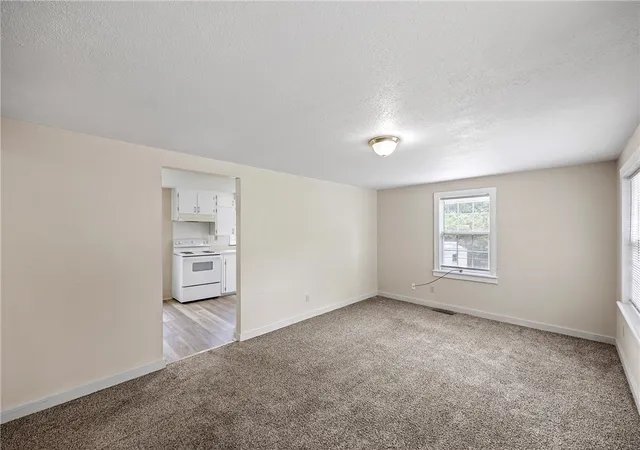 4th image of 805 Ray Rd, Clarksville, AR 72830 | MLS# 1342405