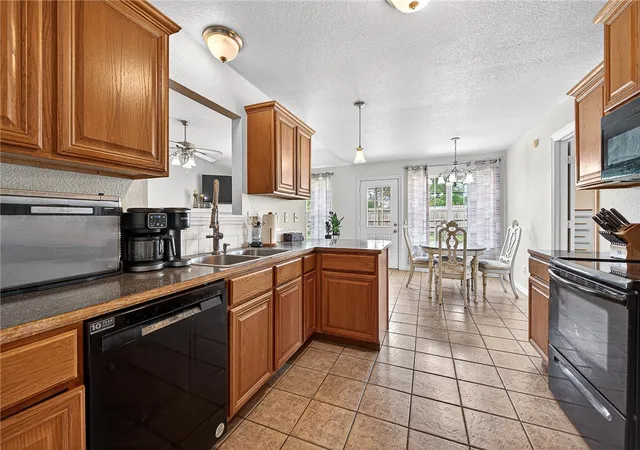 5th image of 551 Steepro Dr, Centerton, AR 72719 | MLS# 1342228