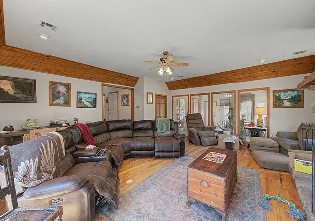 3rd image of 13364 Ventris Rd, Garfield, AR 72732 | MLS# 1342263