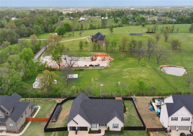 Homes for sale in Elm Springs, AR | 1520 Elm Ridge Dr, Elm Springs, AR 72762 | MLS# 1342430