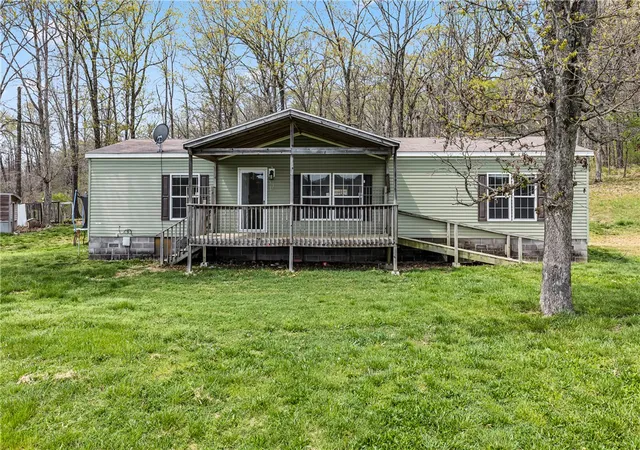 Photo 2 of Sale Pending at 29183 Farm Rd 1050, Seligman, MO 65745 | MLS# 1342730 | Listing updated on 2026-07-22