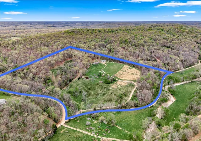 Photo 3 of Sale Pending at 29183 Farm Rd 1050, Seligman, MO 65745 | MLS# 1342730 | Listing updated on 2026-07-22