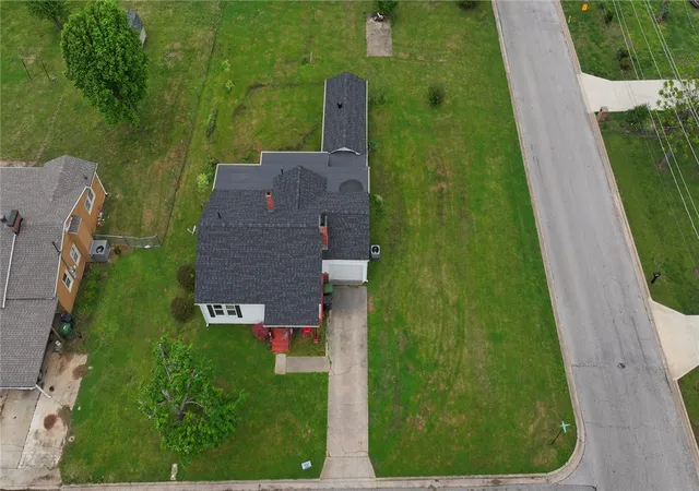 Homes for sale in Rogers, AR | 1112 10Th St, Rogers, AR 72756 | MLS# 1342784