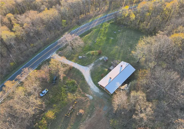 4th image of 4995 Hwy 21, Ozone, AR 72854 | MLS# 1342830