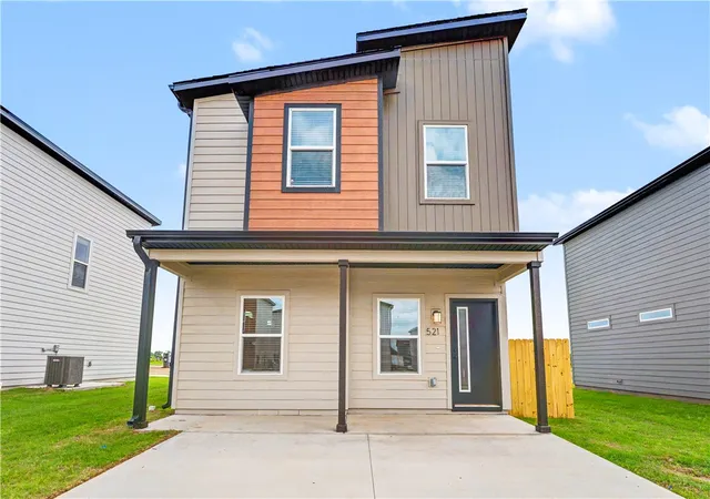 1st image of 521 Solar St, Bentonville, AR 72713 | MLS# 1342978