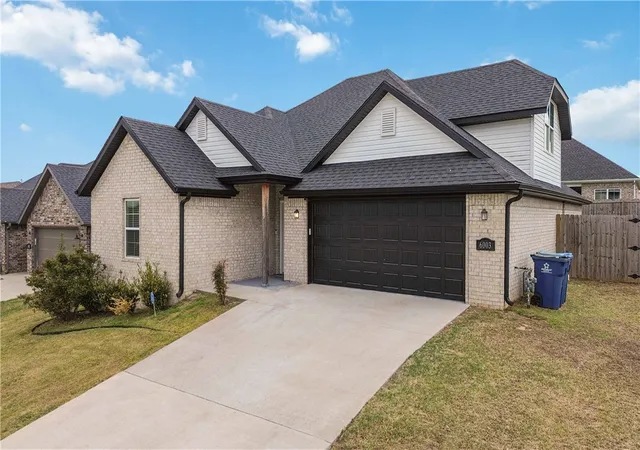 Homes for sale in Bentonville, AR | 6003 Sw Peaceful Ave, Bentonville, AR 72713 | MLS# 1343005