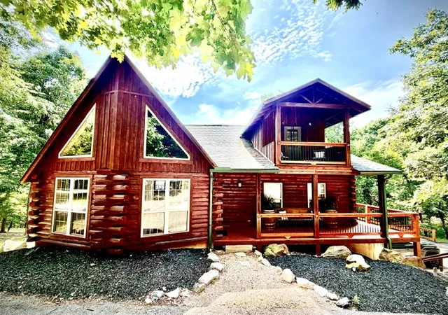 1st image of 369 Lake Forest Dr, Eureka Springs, AR 72631 | MLS# 1343077