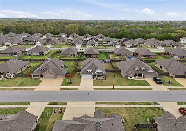 Photo 3 of Single family home for sale at 2408 England Ln, Pea Ridge, AR 72751 | MLS# 1343069 | Listing updated on 2026-07-15