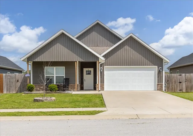 1st image of 284 Miles Ave, Gentry, AR 72734 | MLS# 1342403