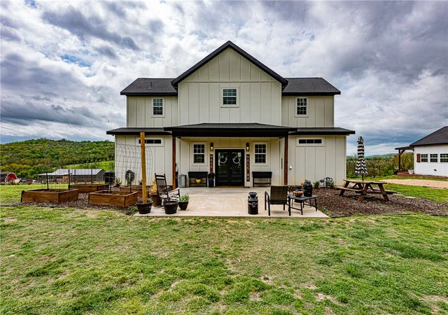 3rd image of 22556 & 22558 Mason Rd, Fayetteville, AR 72703 | MLS# 1343146