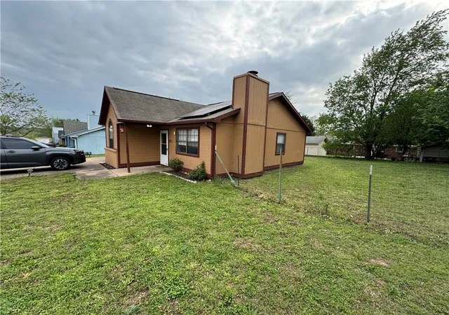 Homes for sale in Decatur, AR | 1061 Massey St, Decatur, AR 72722 | MLS# 1343119