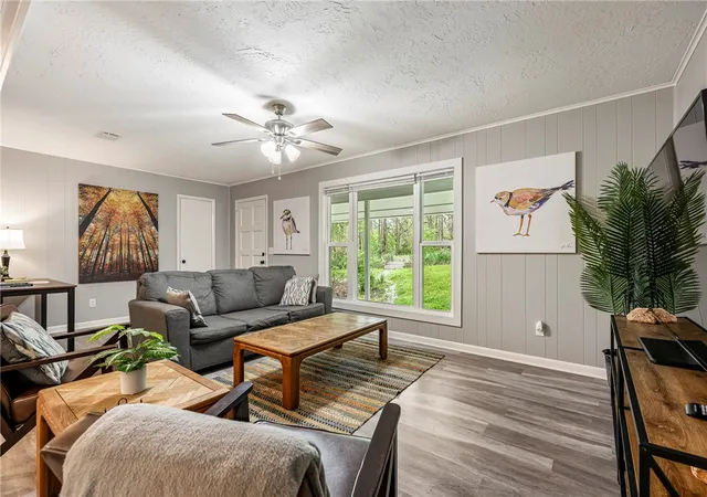 2nd image of 13 Mobray Ln, Bella Vista, AR 72714 | MLS# 1343257