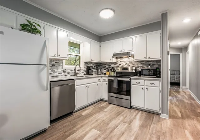 4th image of 13 Mobray Ln, Bella Vista, AR 72714 | MLS# 1343257