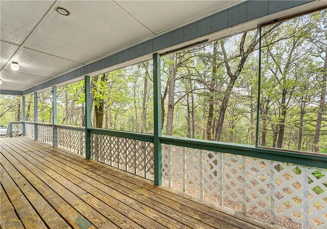 Homes for sale in Eureka Springs, AR | 2533 County Road 102, Eureka Springs, AR 72632 | MLS# 1343243