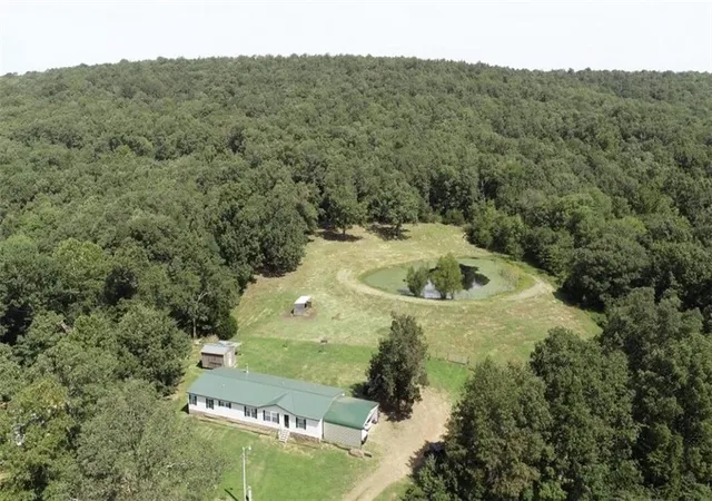 Homes for sale in West Fork, AR | 12426 Lockhart Rd, West Fork, AR 72774 | MLS# 1343189