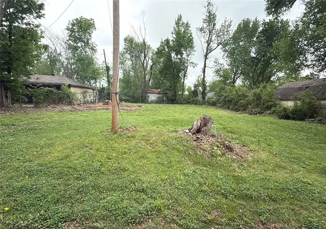 Homes for sale in Rogers, AR | 303 E Easy St, Rogers, AR 72756 | MLS# 1343327